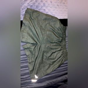 Brand- Academy Sports (bcg)~Size- Woman’s M~Color- Green